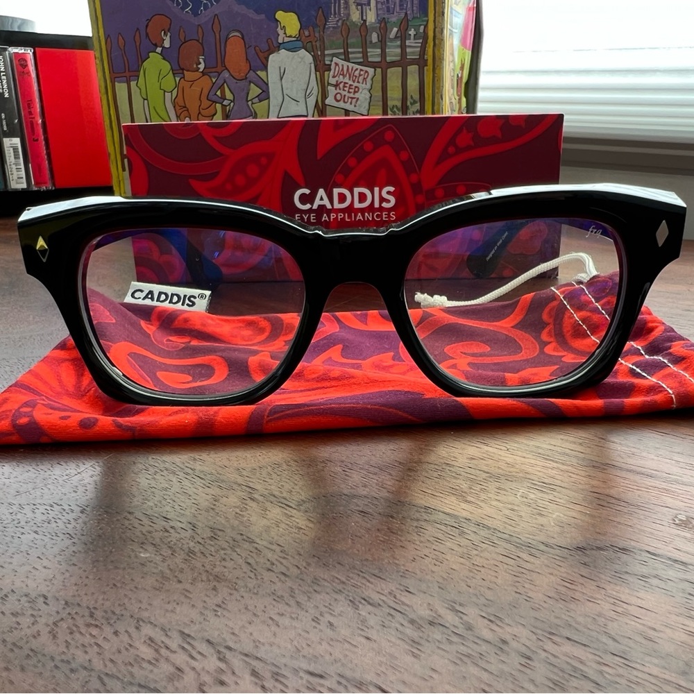 CADDIS MUZZY Readers || 1.0 magnification || Gloss Black